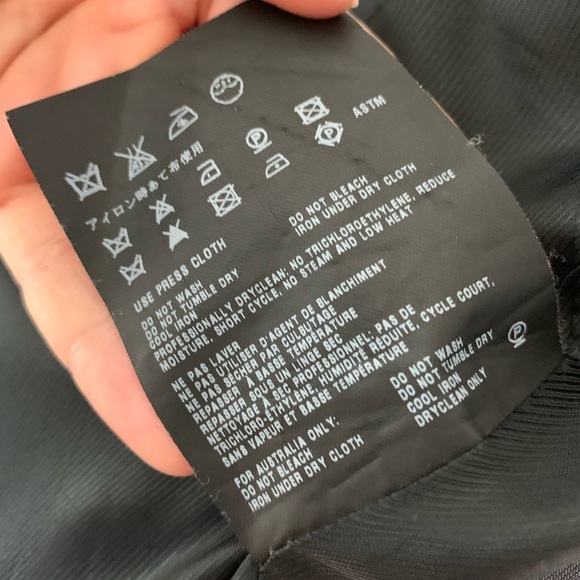 Prada 2000’s vintage grey structured blazer - Picture 2 of 11